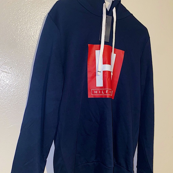 Tommy Hilfiger Men’s Hoodie - Picture 5 of 8
